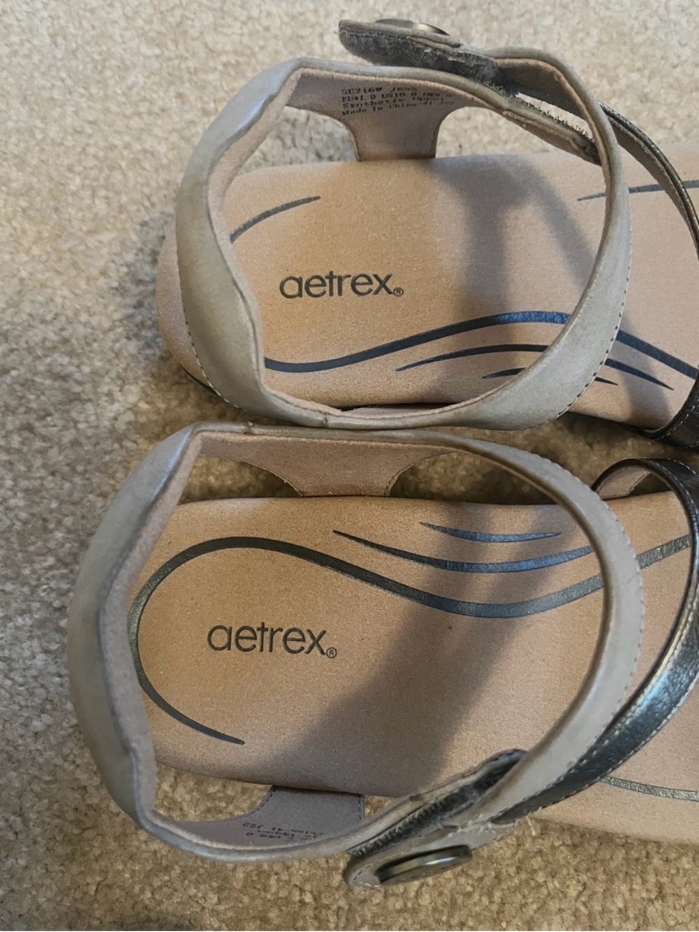 Aetrex Jess Orthotic Sandals Size 10 Taupe Leather Comfort Great Condition - Picture 3 of 5